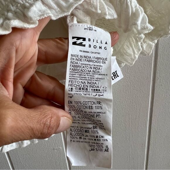 Billabong Women's Love Song Puff Sleeve Top - Picture 7 of 16